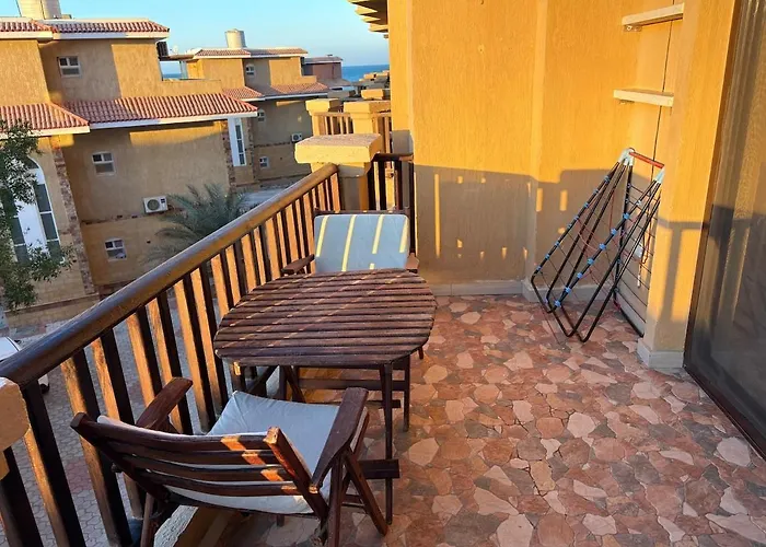 Amaizing 2br B2 In Turtles -